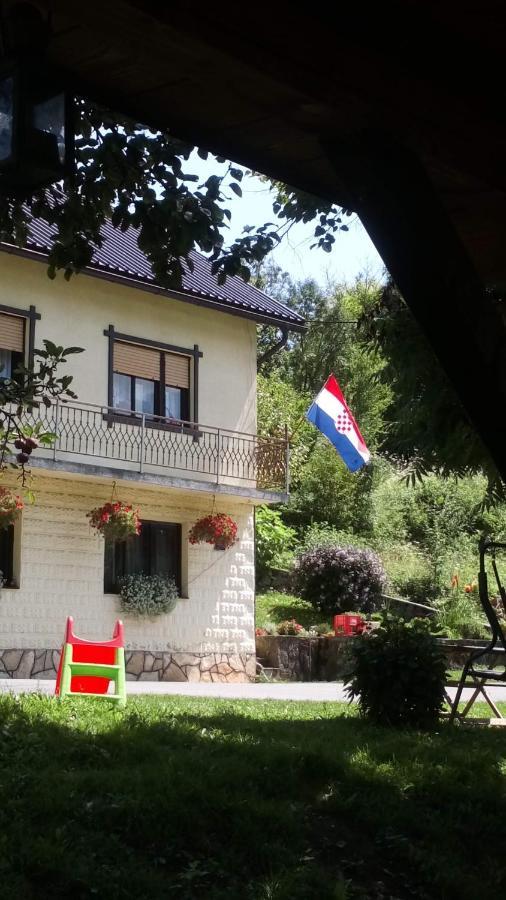 Apartamento Sokol Ogulin Exterior foto